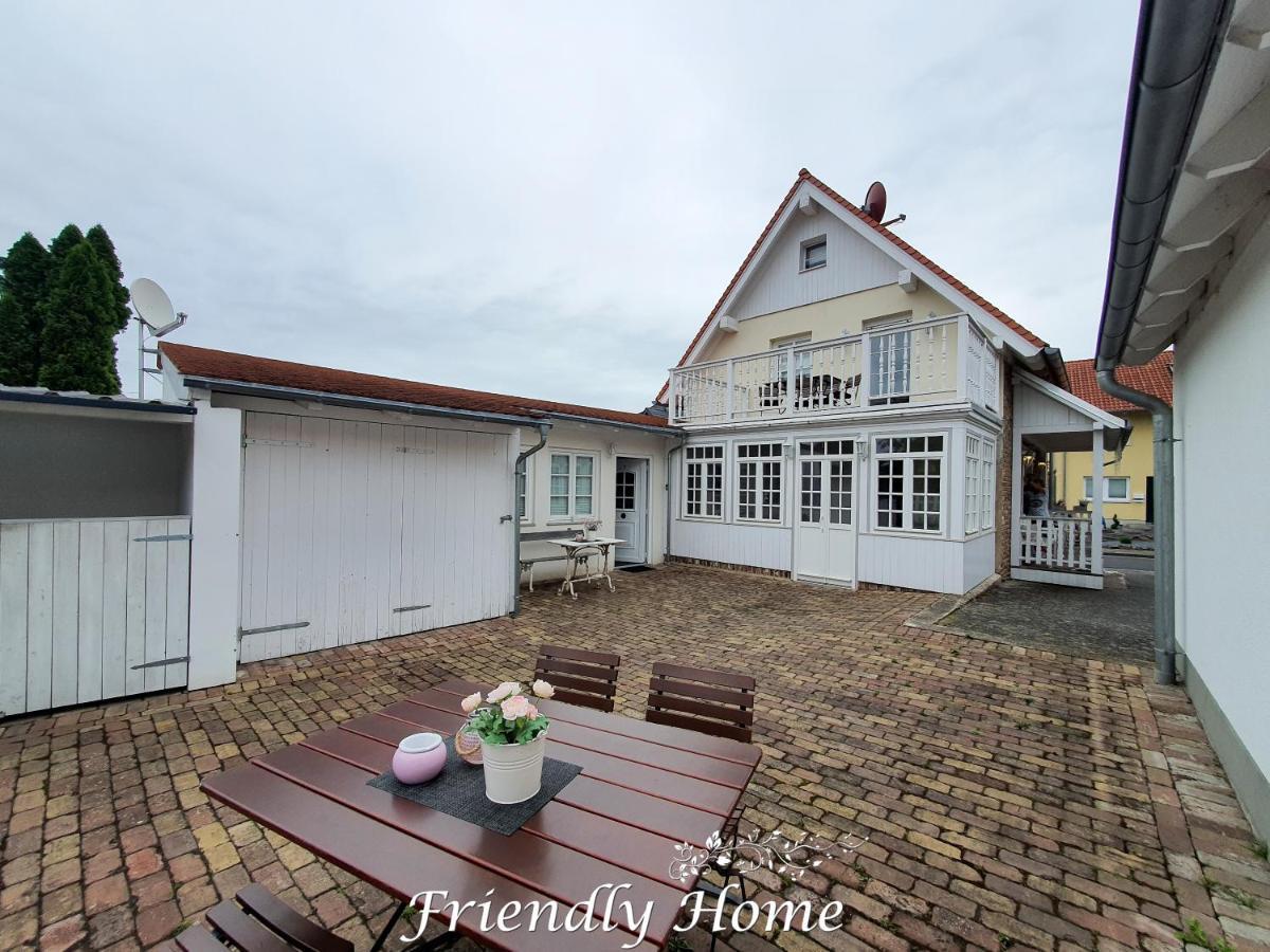 Friendly Home - "Gemuetliches Backsteinhaus" Koeln Bonn Phantasialand บอร์นไฮม์ ภายนอก รูปภาพ