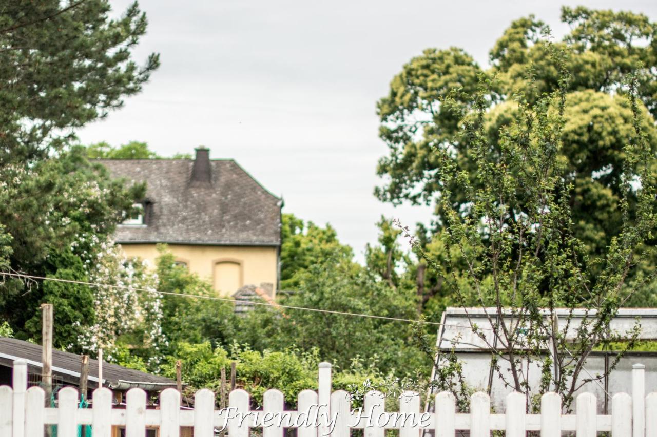 Friendly Home - "Gemuetliches Backsteinhaus" Koeln Bonn Phantasialand บอร์นไฮม์ ภายนอก รูปภาพ